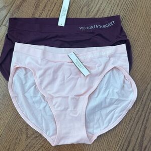 NWT Pair Victoria's Secret Two-Pack Seamless Briefs in Light Pink & Plum SMALL